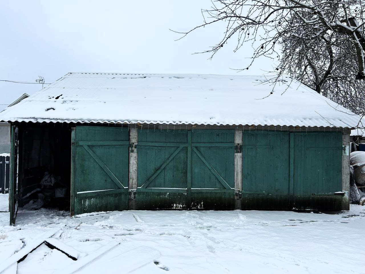 Блочный гараж горел ночью в Воложинском районе