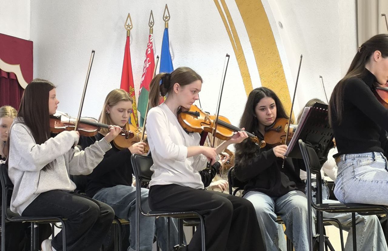 Рассказываем, чем привлекает Международный форум молодых композиторов имени М.К.Огинского молодёжь из Беларуси и России