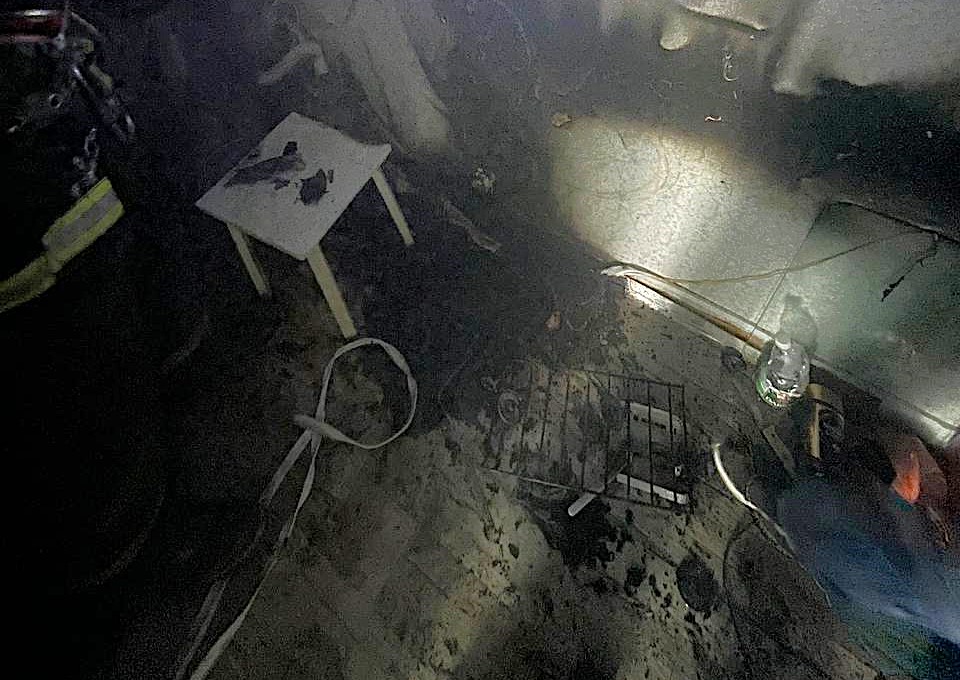 Квартира горела в Молодечно. Поджечь ее могла газовая плита, над которой сушили белье