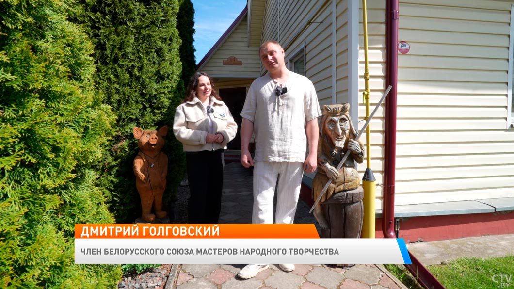 Колонны машин останавливаются на трассе Минск-Нарочь у дома молодечненца Дмитрий Голговского. Что их привлекает?