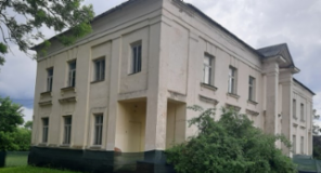 В Вилейском районе можно купить учебный корпус за 42 рубля