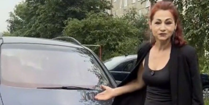 Жительница Молодечно решила креативно продать авто мужа