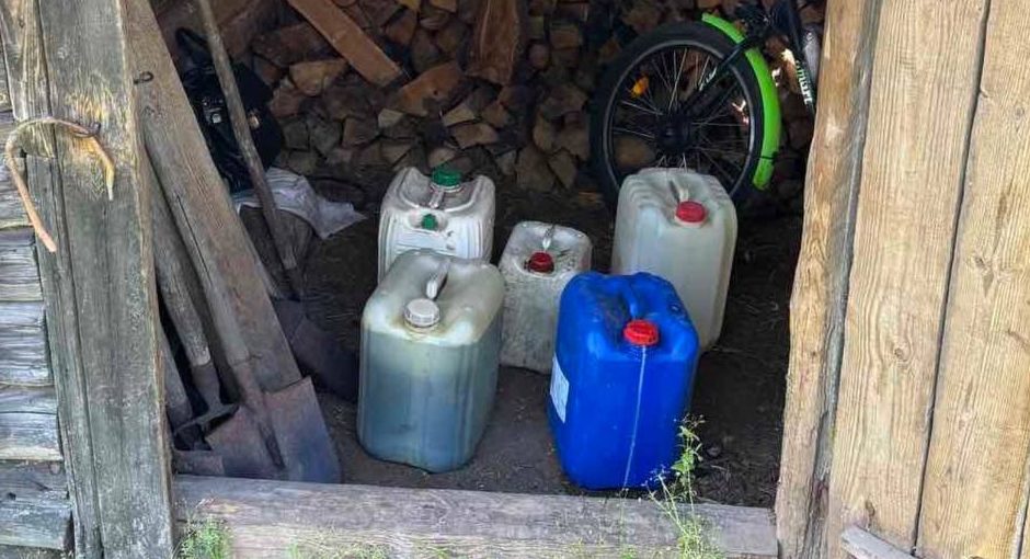 В Сморгонском районе водитель сельхозпредприятия похитил 70 литров топлива