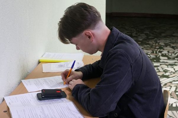 Рассказываем, во сколько раз набор в колледжи в этом году превышает набор в вузы