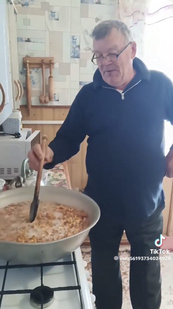 дед Миша
