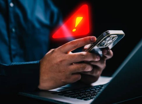 Мошенники придумали новую схему: теперь в интернете они предлагают скидку на лекарства