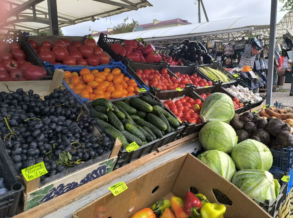 Свекла на рынке в Молодечно дешевле, чем в Вилейке