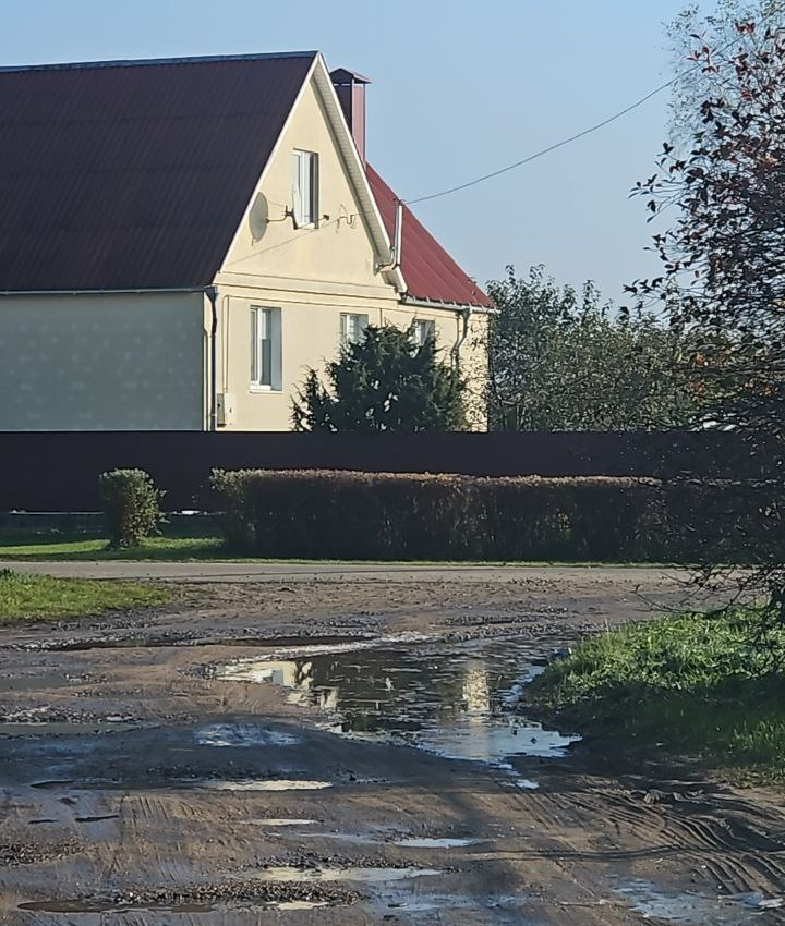Размытые дороги в Молодечно стали  популярными в ТикТок. Смотрите те, которых еще не видели