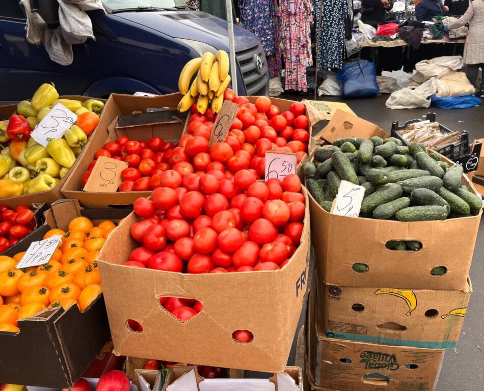 Где самые дешевые овощи и фрукты в Воложине — обзор цен на рынке и в магазинах
