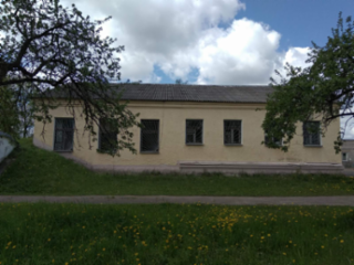 В Радошковичах выставили на торги склады и гаражи. Во сколько оценили?