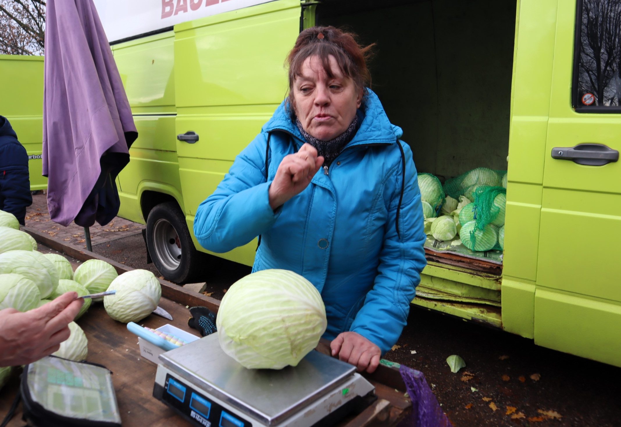 Связан ли мороз с ценами на борщевой набор, и когда закончатся ярмарки в Молодечно?