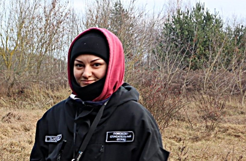 «Не надо сейчас придумывать версий». Молодечненка с позывным «Хьюстон» поучаствовала в поисках Максима Зеньковича