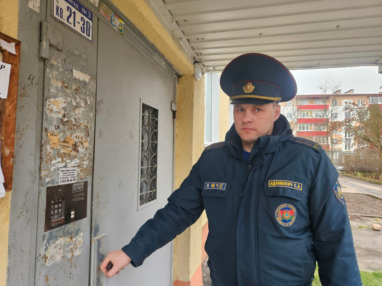 В Молодечно МЧС бесплатно устанавливает пожарные извещатели, но не всем