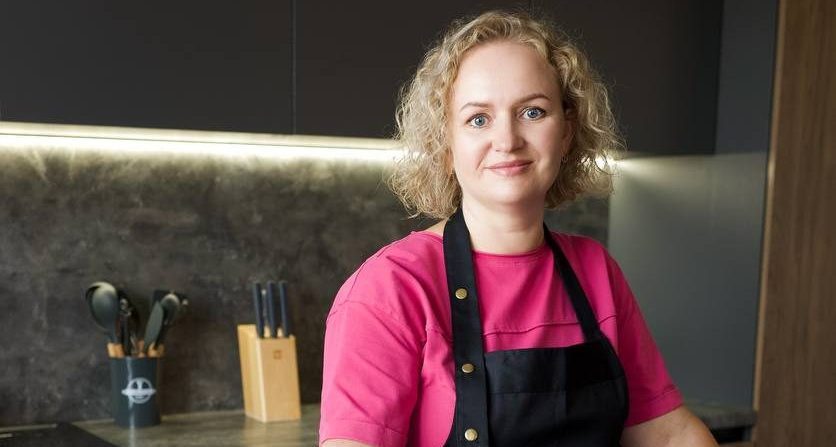 Фуршетный мастер Анастасия Гапанёнок из Молодечно о трендах новогоднего стола и смене профессии