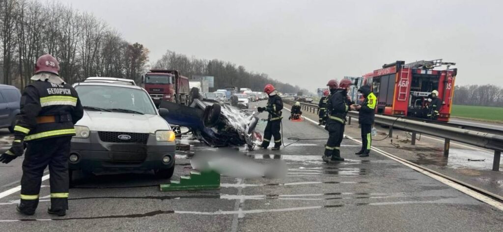 ДТП под Минском: водитель сбитого автомобиля погиб на месте