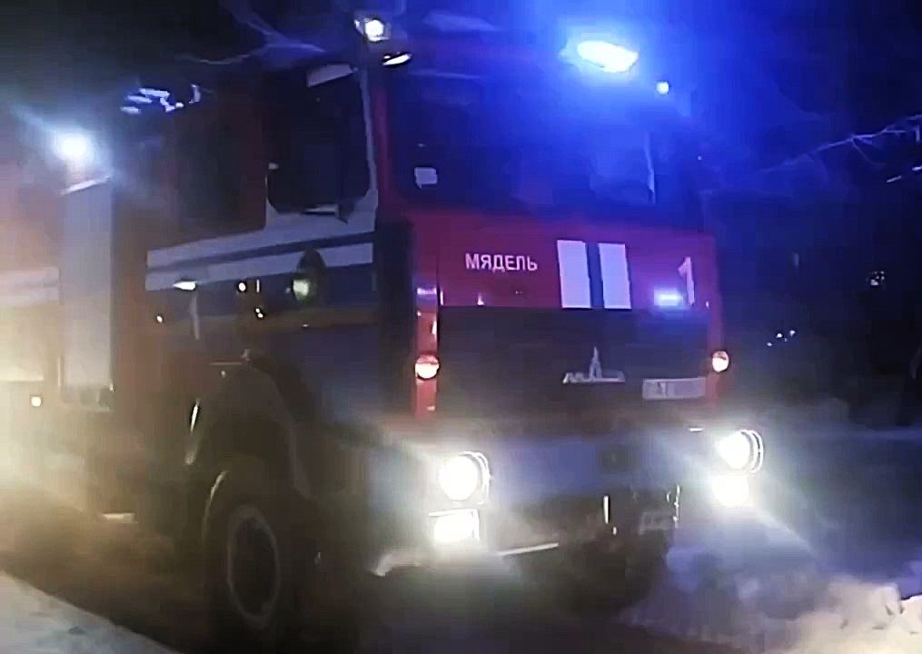 Квартира горела в Мяделе – на балконе обнаружен мёртвый мужчина