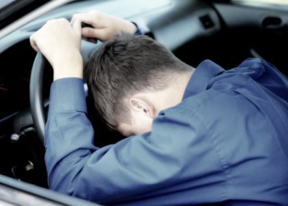 Пьяный житель Минского района ехал в сторону аэропорта по встречной полосе