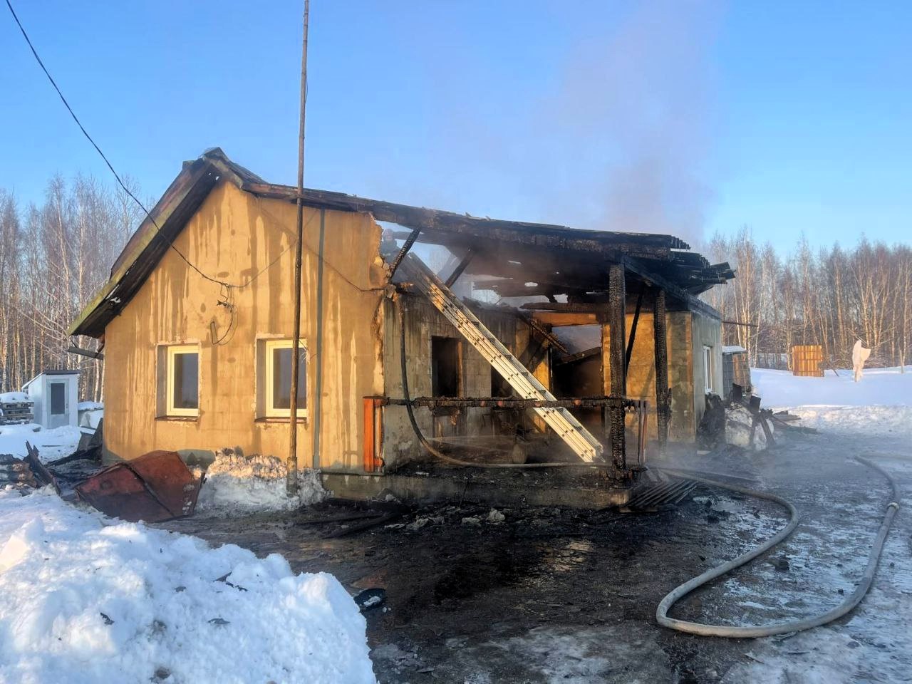 Кровля дачного дома сгорела в Воложинском районе