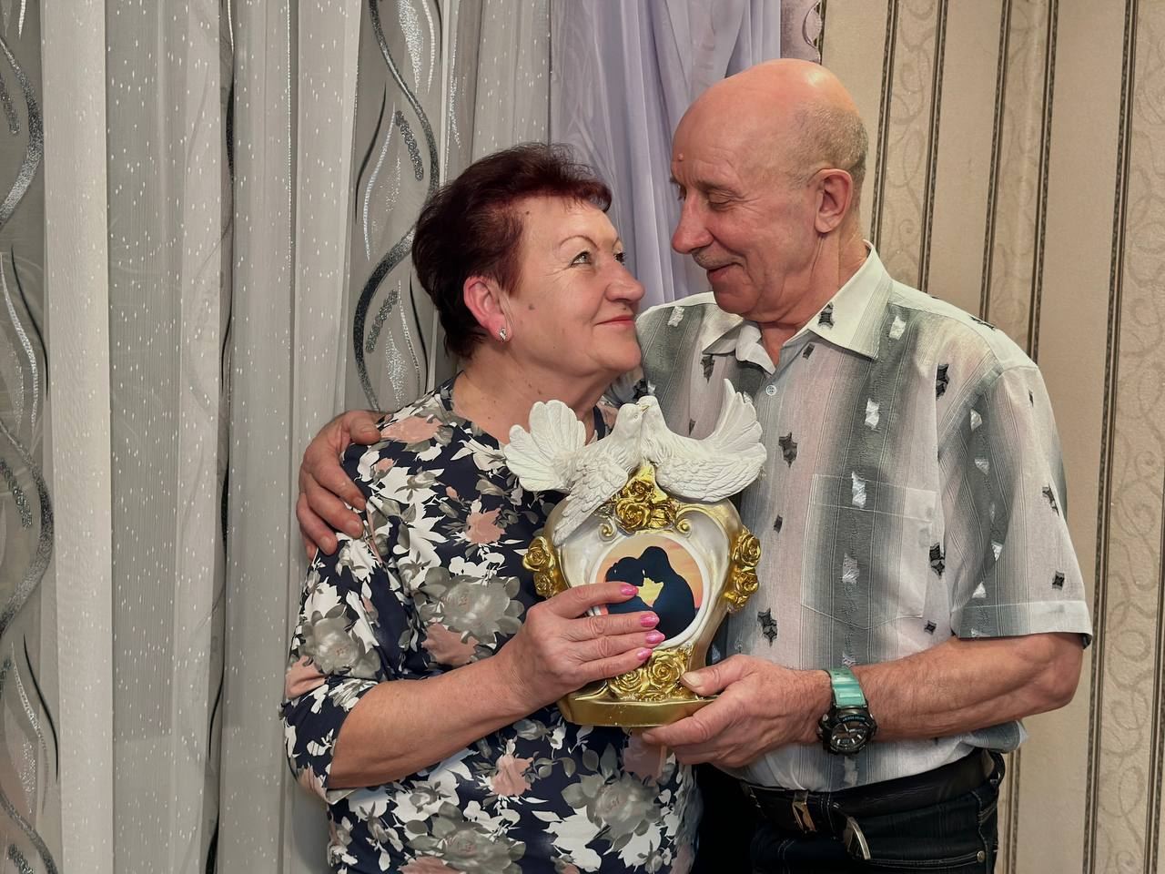 Вилейчане Виктор и Ирина Карпович познакомились в автобусе и 14 февраля празднуют золотой юбилей