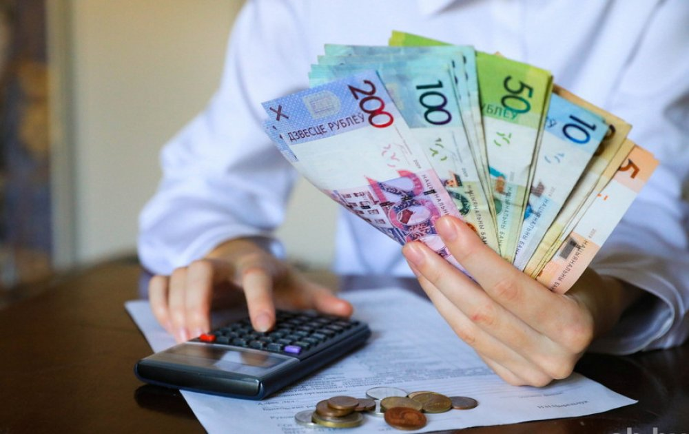 Узнать всё о своём стаже и выплатах можно в мобильном приложении ФСЗН