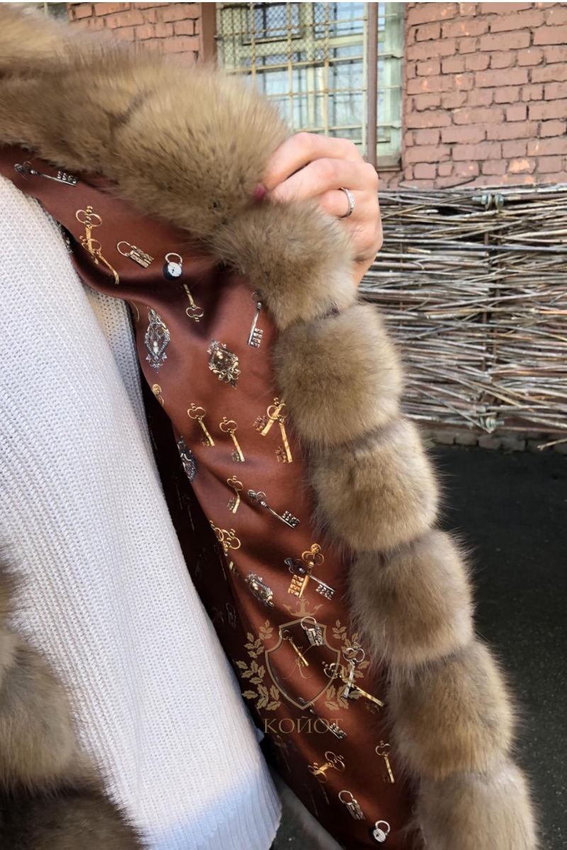 Минчанка решила купить дешёвую шубу из куницы и потеряла 700 рублей