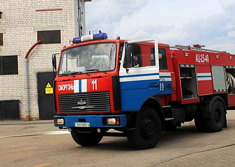 Частная баня обгорела в деревне под Сморгонью