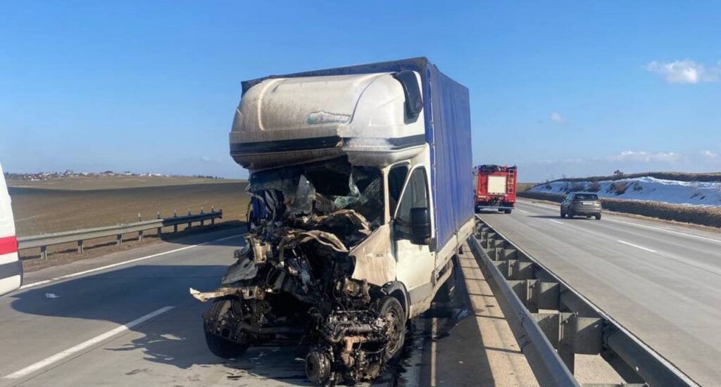 Водители пострадали в аварии под Минском