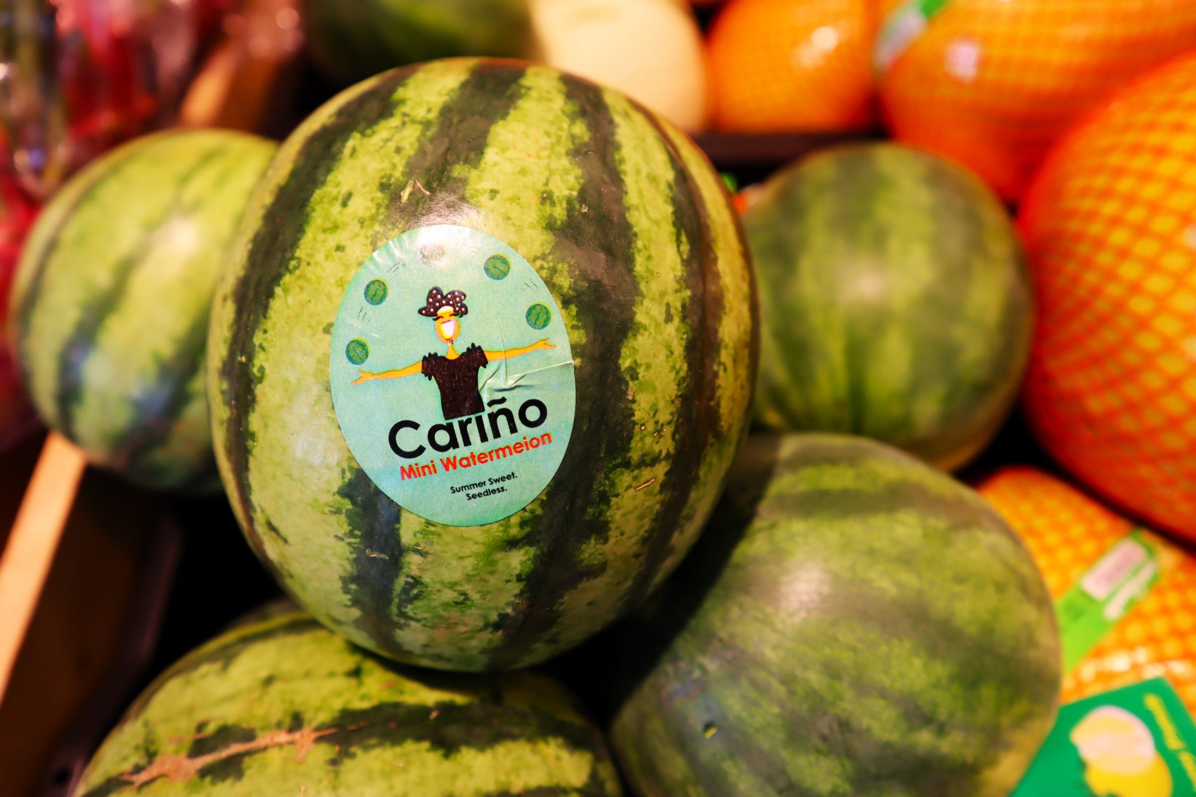 Мячик со вкусом арбуза или всё-таки арбуз в марте? В Молодечно купили и попробовали бразильское чудо