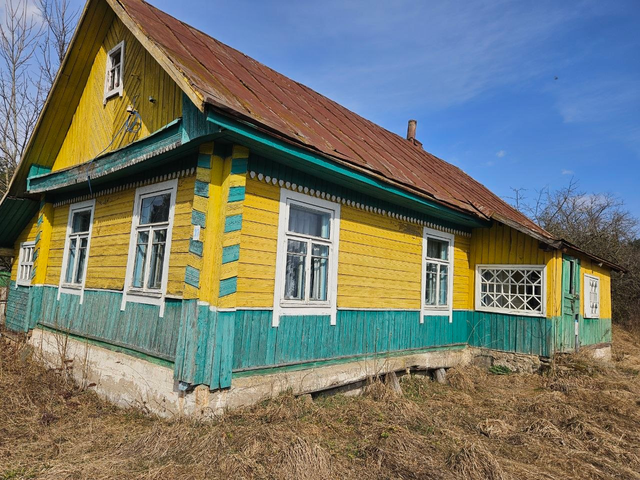 56-летний дом с большим участком можно купить в Молодечненском районе всего за 45 рублей