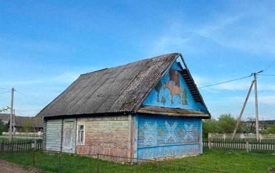 На аукционе продали здание школьного музея в агрогородке Мядельского района