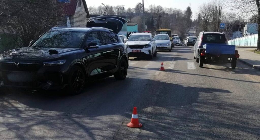 В Молодечно водитель сбил пешехода на нерегулируемом переходе