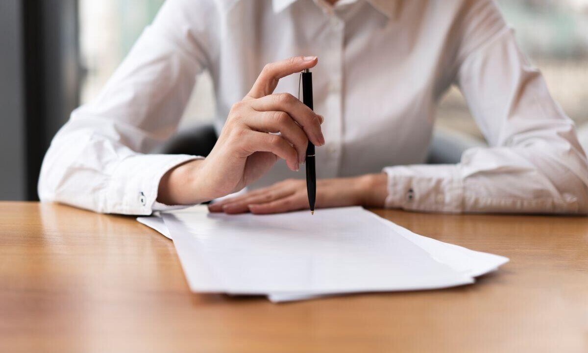 Трудовой договор и договор подряда — объясняем разницу