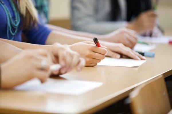 Стали известны даты основных этапов поступления в вузы