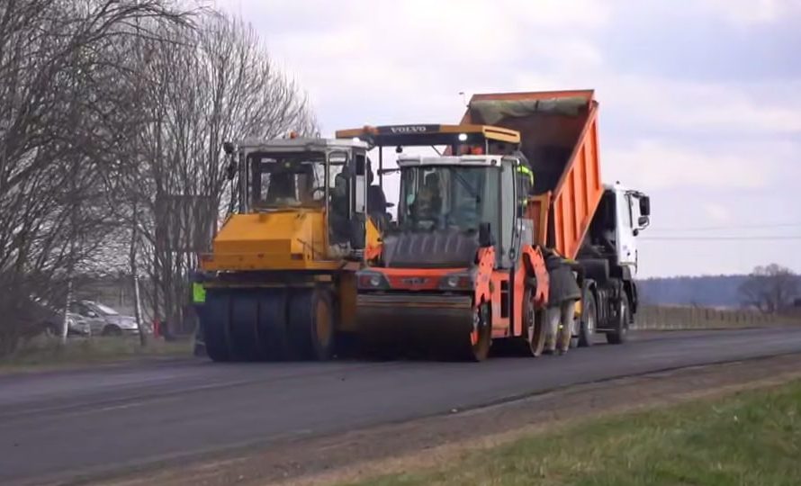 255 тысяч тонн асфальтобетона планируется уложить на республиканских дорогах Минской области