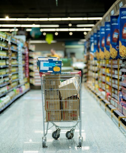 Как дорожали товары и услуги в марте