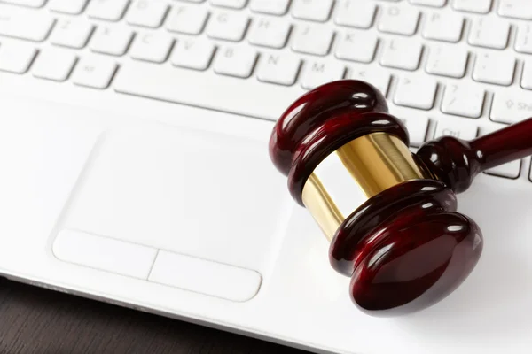 Недостроенное капитальное строение в курортном посёлке Нарочь продадут на аукционе