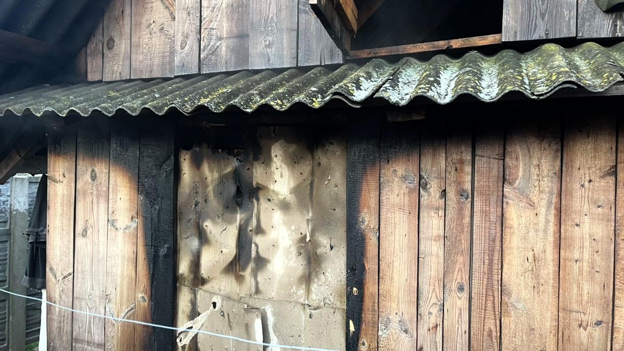 Сельчане сами потушили баню в деревне Вилейского района