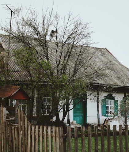 В Вилейском и Воложинском районах продают дома за 45 рублей