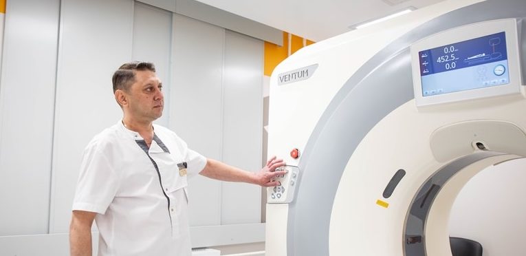 В Сморгони открыли кабинет КТ с новым томографом