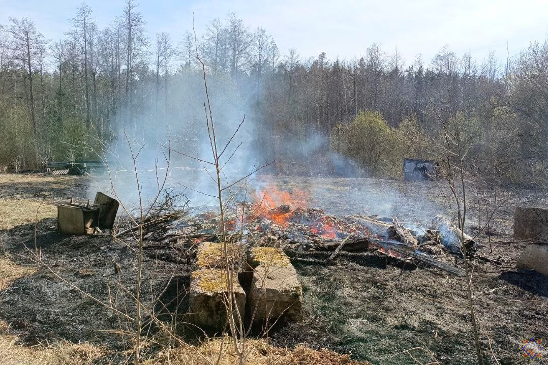 Пенсионер получил ожоги в Глубокском районе