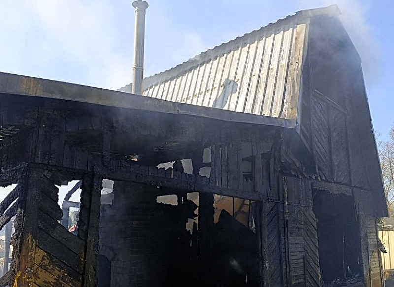 Пенсионерка тушила свою дачу под Сморгонью и получила ожоги