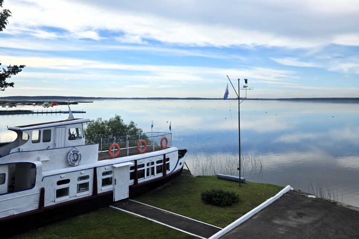 Два парня перевернулись на байдарке в Браславе на озере Дривяты
