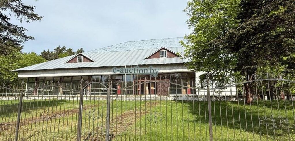Стали известны результаты аукциона по продаже бывшего кинотеатра на Нарочи