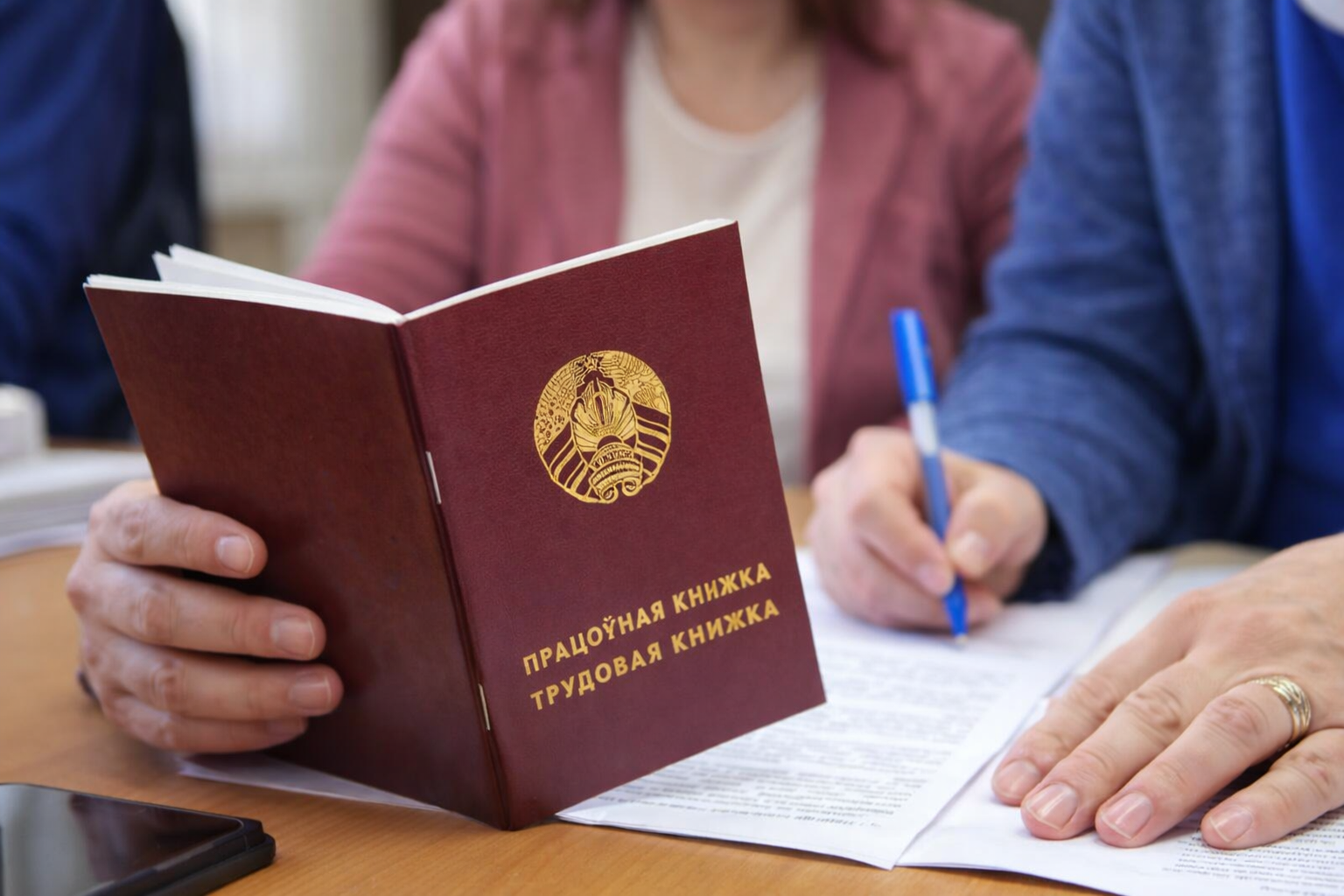Рассказываем, засчитают ли в пенсионный стаж учёбу в вузе и отработку по распределению
