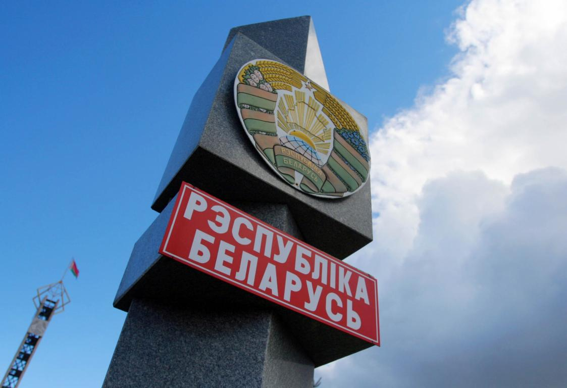 Как будут пересекать границу белорусы, имеющие иностранное гражданство