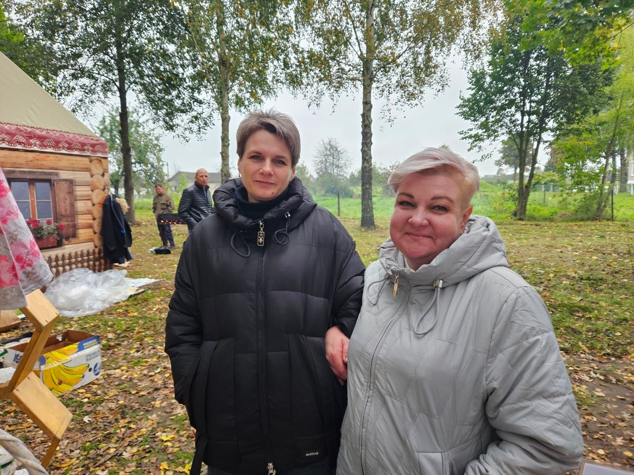 Сколько стоят яблоки, томаты, огурцы и баклажаны от агрофирмы "Лебедево"