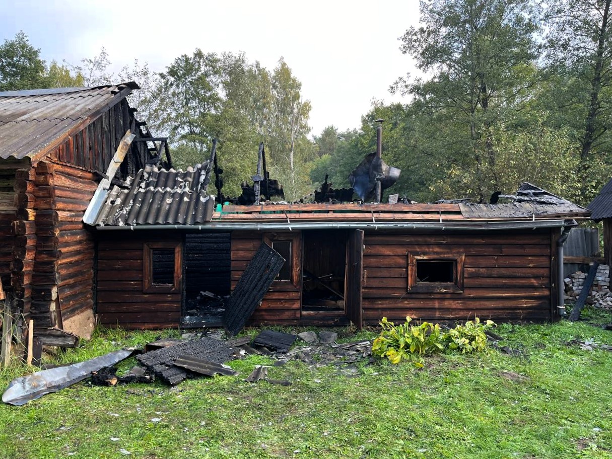 Баня горела ночью в деревне Вилейского района