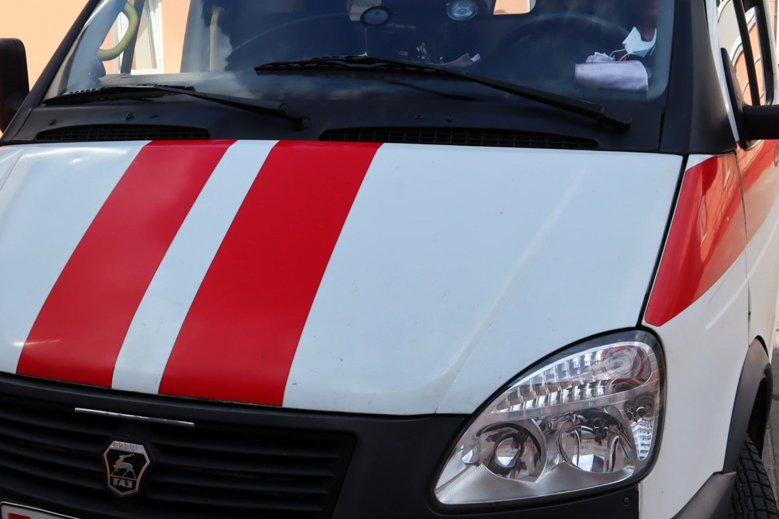 В Мядельском районе сожитель хозяйки дома получил ожоги